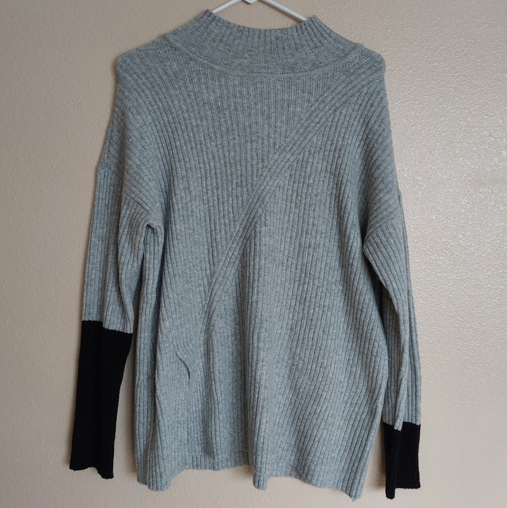 NWT Super Soft Mock-Neck Sweater, Nic&Zoe